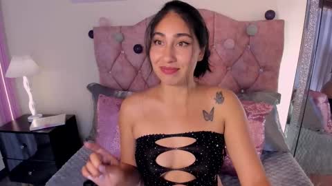 Snapshot of oasisensier chatting on March 21, 2:49 am MAILY online show from March 21, 2:49 am