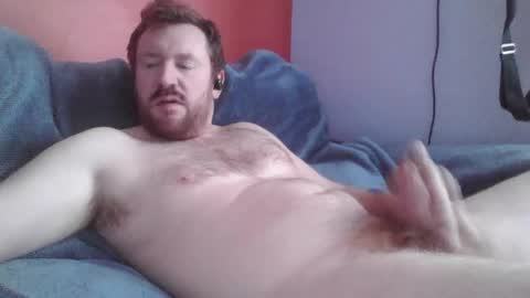 Snapshot of oatsljo4 chatting on December 5, 6:33 pm oatsljo4 online show from December 5, 6:33 pm