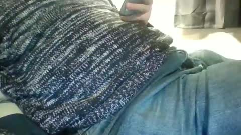 Snapshot of obedient9402 chatting on February 6, 8:45 pm obedient9402 online show from February 6, 8:45 pm