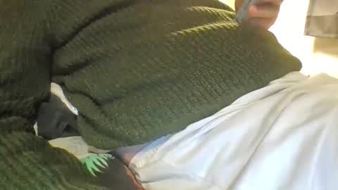 Snapshot of obedient9402 chatting on October 16, 8:43 pm obedient9402 online show from October 16, 8:43 pm