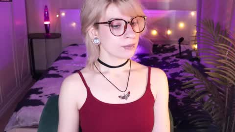 Moonlight online show from April 7, 7:53 am