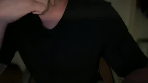 Snapshot of obiwand653040 chatting on October 5, 4:00 am obiwand653040 online show from October 5, 4:00 am