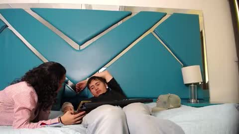 oblivionlove online show from November 21, 6:50 pm