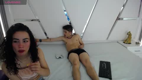 oblivionlove online show from April 7, 9:37 pm