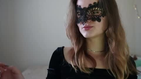 Snapshot of obsessionx_eve chatting on June 1, 10:39 am obsessionx_eve online show from June 1, 10:39 am