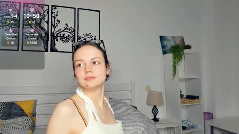 Elis online show from February 14, 8:27 pm