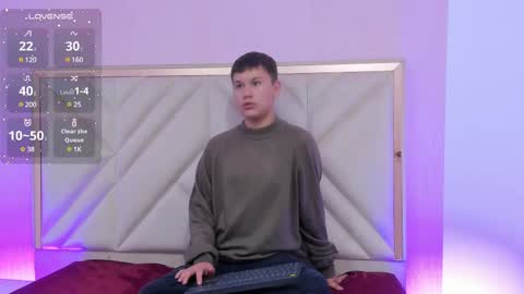 Snapshot of ocean_tay chatting on February 22, 8:20 pm ocean_tay online show from February 22, 8:20 pm