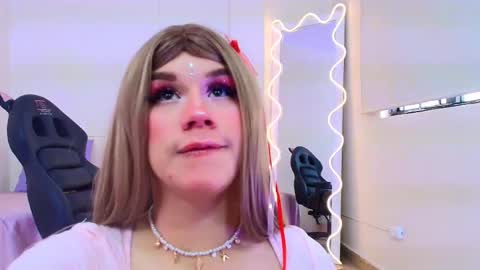 Snapshot of ocean_tay chatting on October 7, 12:35 pm ocean_tay online show from October 7, 12:35 pm