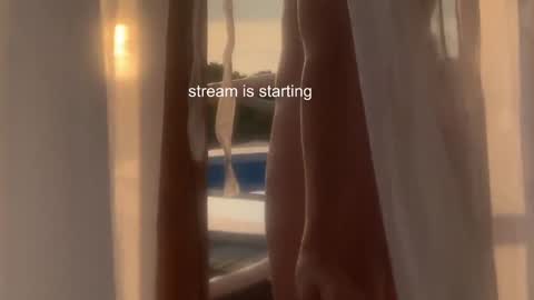 Snapshot of ocicat chatting on December 22, 12:39 am hi im Janasmall boobs big heart  warm pussy  online show from December 22, 12:39 am