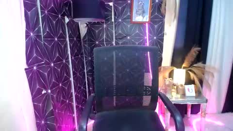 Kyla online show from May 29, 11:36 pm