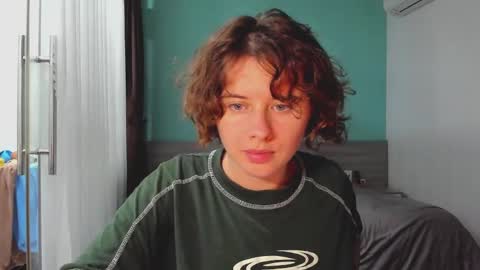 Snapshot of octopussy69x chatting on February 9, 1:25 pm Evie online show from February 9, 1:25 pm