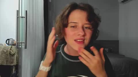 Snapshot of octopussy69x chatting on March 2, 2:43 pm Evie online show from March 2, 2:43 pm