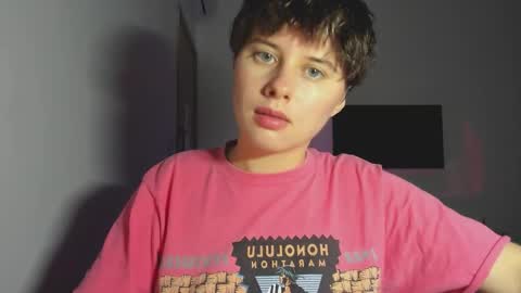 Evie online show from January 12, 1:05 pm