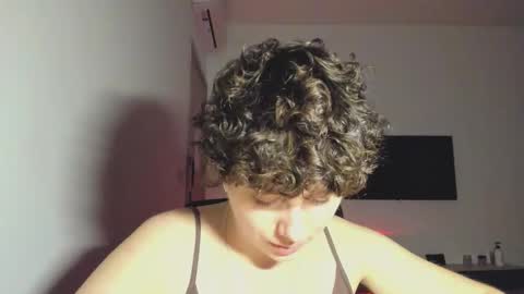 Evie online show from February 14, 2:47 pm