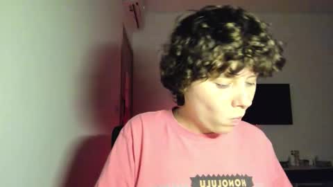 Evie online show from March 1, 1:46 pm