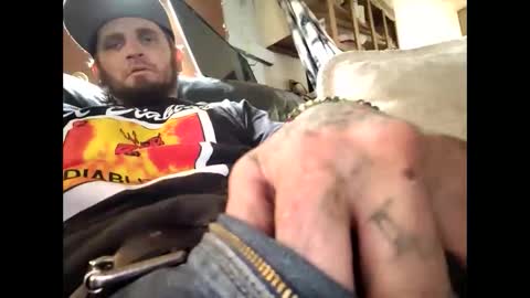 oddjuggla online show from November 16, 9:09 pm