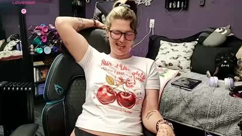 Oddy With A Body online show from April 22, 5:54 am