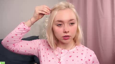 Alice online show from November 17, 9:20 pm