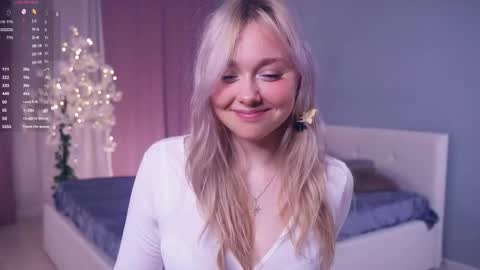 Alice online show from March 19, 6:01 pm