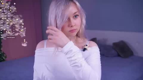 Alice online show from March 26, 5:51 pm