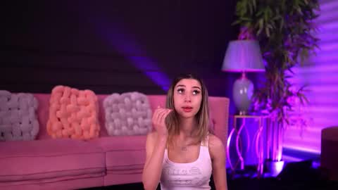 Odette online show from March 15, 7:25 am