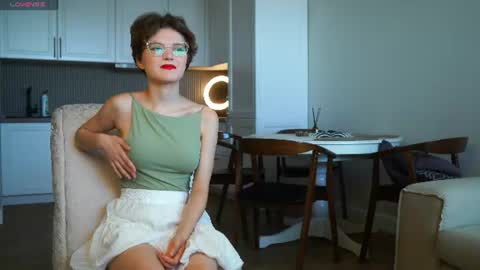 Eli online show from July 1, 4:03 am