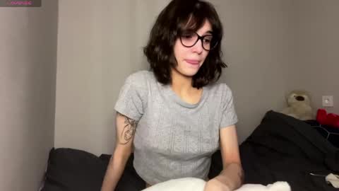 Thea online show from April 23, 12:29 pm