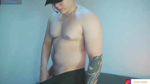 Snapshot of odin_blake chatting on January 12, 4:52 am ODIN online show from January 12, 4:52 am