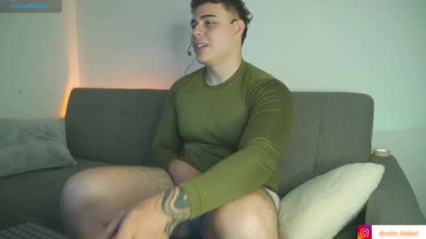 Snapshot of odin_blake chatting on January 18, 3:42 am ODIN online show from January 18, 3:42 am