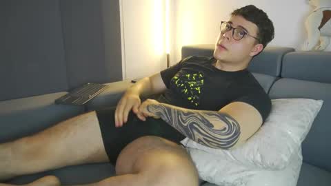 Snapshot of odin_blake chatting on February 11, 5:05 am ODIN online show from February 11, 5:05 am