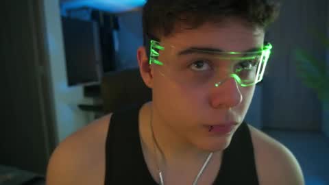 Snapshot of odin_blake chatting on February 23, 3:02 am ODIN online show from February 23, 3:02 am