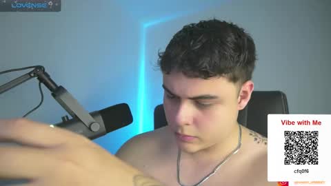 Snapshot of odin_blake chatting on March 1, 2:26 am ODIN online show from March 1, 2:26 am