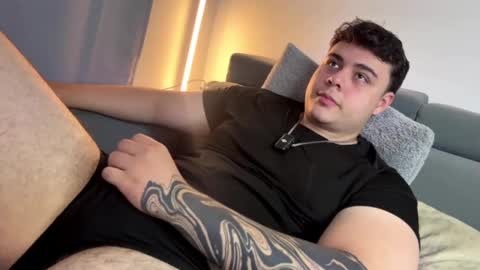 Snapshot of odin_blake chatting on September 24, 6:11 pm ODIN online show from September 24, 6:11 pm