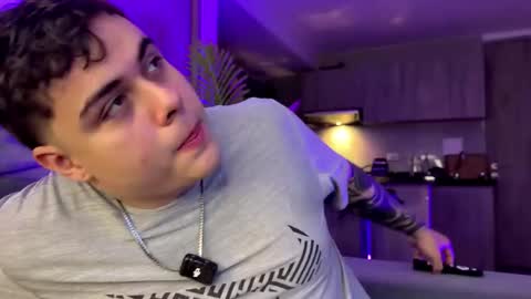 Snapshot of odin_blake chatting on October 31, 2:12 am ODIN online show from October 31, 2:12 am