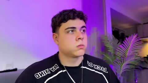 Snapshot of odin_blake chatting on November 9, 2:10 am ODIN online show from November 9, 2:10 am