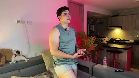 Snapshot of odin_blake chatting on November 26, 1:39 am ODIN online show from November 26, 1:39 am