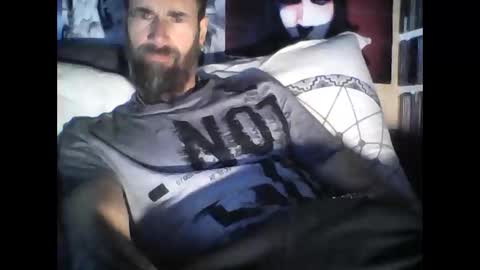 Snapshot of oedipe666 chatting on December 9, 1:34 pm oedipe666cam online show from December 9, 1:34 pm