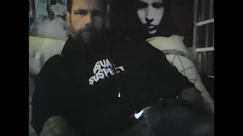 Snapshot of oedipe666 chatting on December 25, 6:41 pm oedipe666cam online show from December 25, 6:41 pm