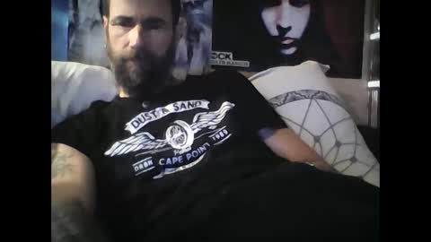 Snapshot of oedipe666 chatting on December 27, 1:39 pm oedipe666cam online show from December 27, 1:39 pm