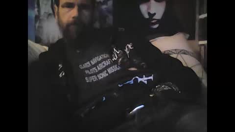 Snapshot of oedipe666 chatting on January 5, 5:41 pm oedipe666cam online show from January 5, 5:41 pm