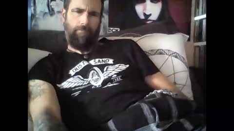 Snapshot of oedipe666 chatting on January 28, 3:04 pm oedipe666cam online show from January 28, 3:04 pm