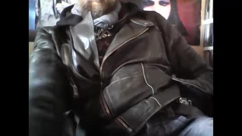 Snapshot of oedipe666 chatting on February 2, 10:46 am oedipe666cam online show from February 2, 10:46 am