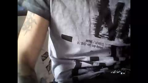 Snapshot of oedipe666 chatting on February 3, 2:34 pm oedipe666cam online show from February 3, 2:34 pm