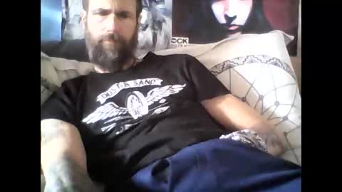 Snapshot of oedipe666 chatting on March 3, 1:42 pm oedipe666cam online show from March 3, 1:42 pm