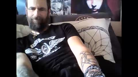 Snapshot of oedipe666 chatting on March 5, 4:02 pm oedipe666cam online show from March 5, 4:02 pm