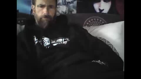 Snapshot of oedipe666 chatting on October 1, 4:35 pm oedipe666cam online show from October 1, 4:35 pm