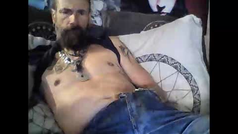 Snapshot of oedipe666 chatting on October 30, 5:42 am oedipe666cam online show from October 30, 5:42 am