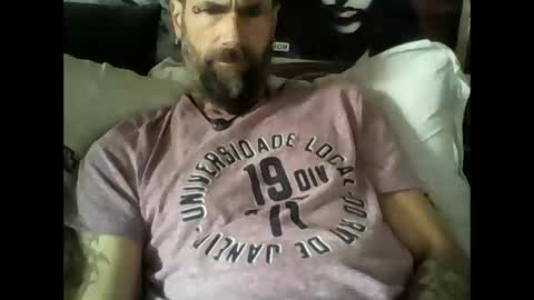 Snapshot of oedipe666 chatting on November 5, 2:06 pm oedipe666cam online show from November 5, 2:06 pm