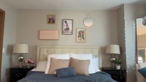 Snapshot of officiallyonlytams chatting on October 9, 3:32 pm Tams online show from October 9, 3:32 pm