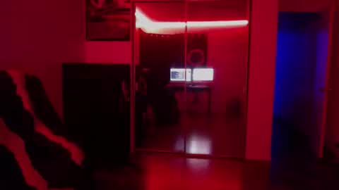 Money online show from November 30, 2:43 pm